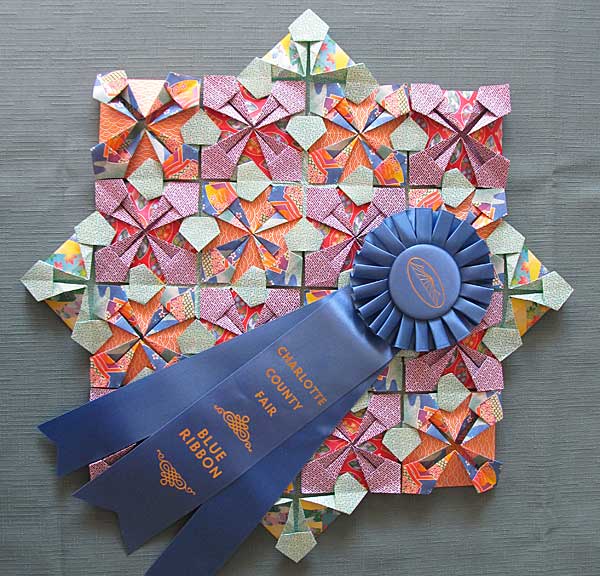 [Origami Table Center with Blue Ribbon]