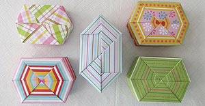 [Non-Modular Prism-Shaped Origami Boxes]
