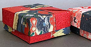 [Rectangular Boxes made from Yuzen Chiyogami Washi and Momigami]