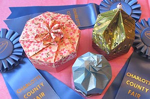 [Awards for Origami Boxes]